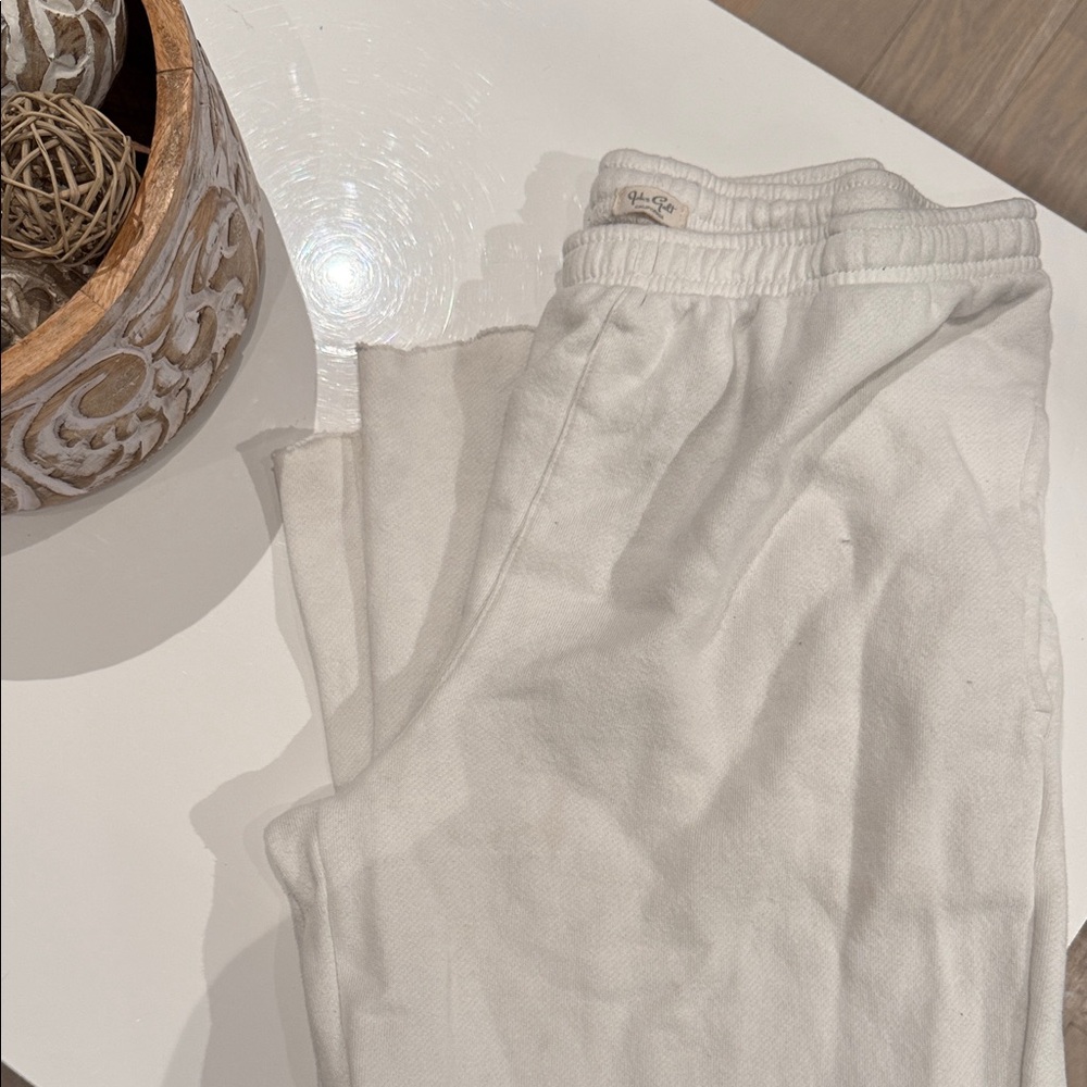 Brandy Melville Cream Pants